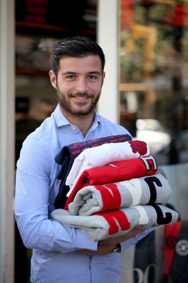 Clément, conseiller de vente